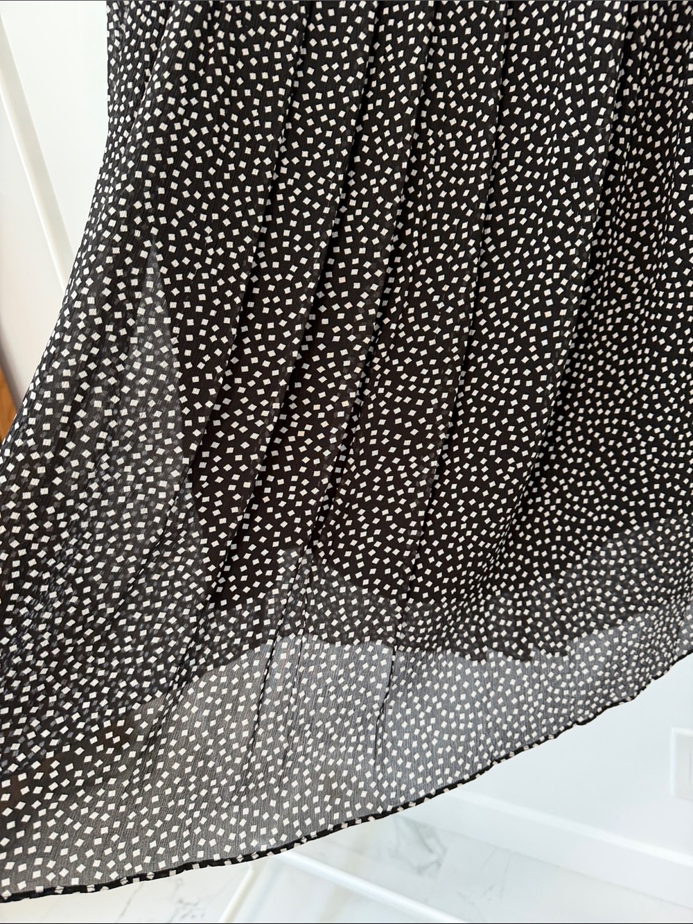 Black and White Elegant Pleated Polka Dot Skirt. - Picture 9 of 12